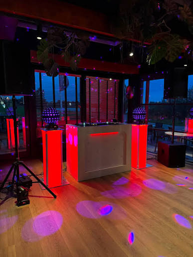 Building DJ Sets